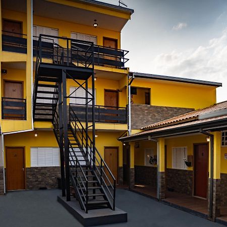 Hotel Nixon Proximo, Rodoviaria, Prefeitura E A Matriz Central Itaí Eksteriør billede