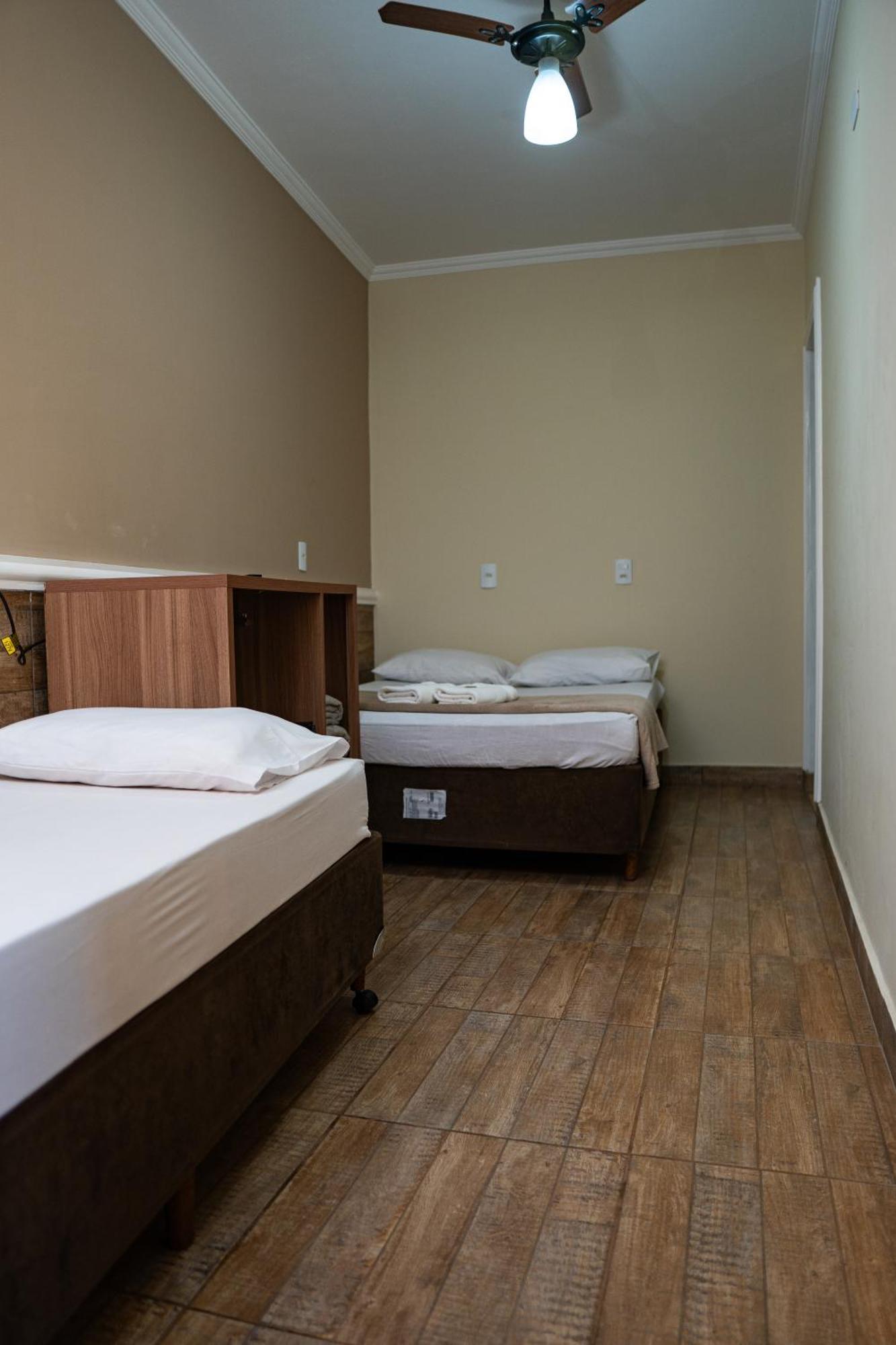 Hotel Nixon Proximo, Rodoviaria, Prefeitura E A Matriz Central Itaí Eksteriør billede