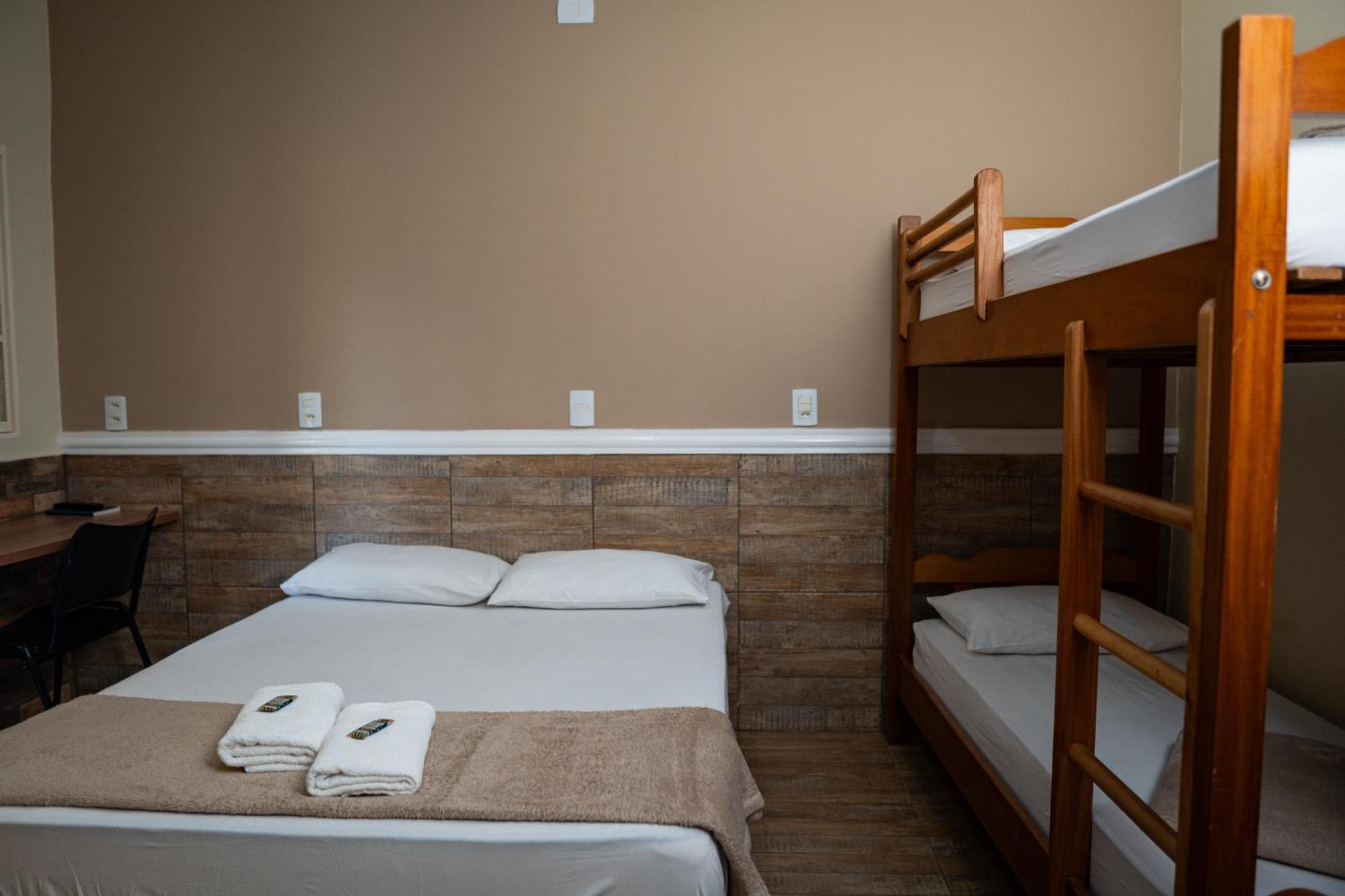Hotel Nixon Proximo, Rodoviaria, Prefeitura E A Matriz Central Itaí Eksteriør billede