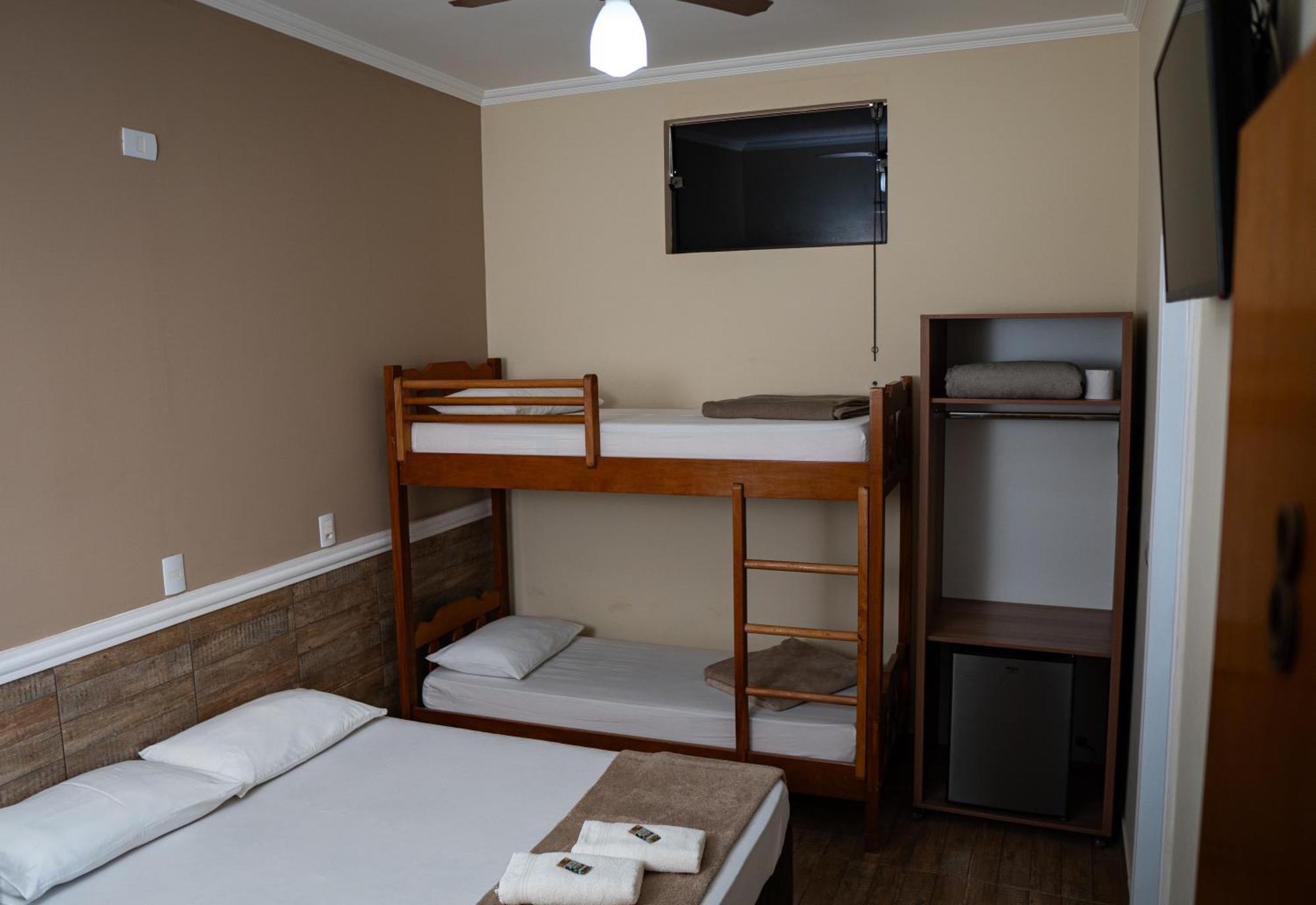 Hotel Nixon Proximo, Rodoviaria, Prefeitura E A Matriz Central Itaí Eksteriør billede